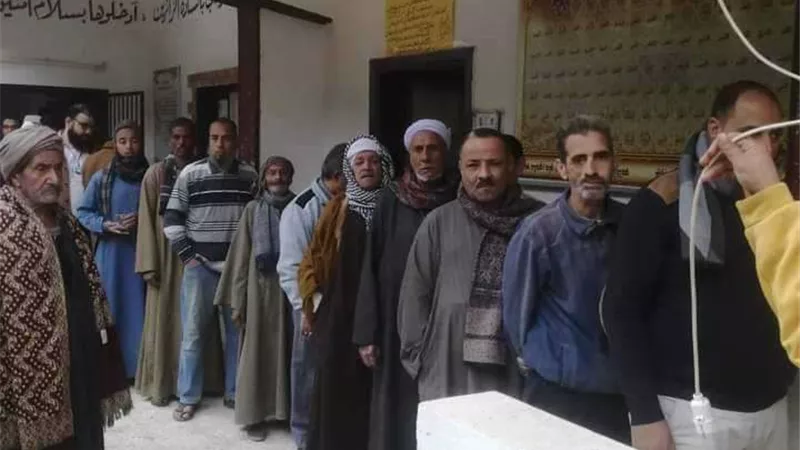 إقبال متزايد وتزاحم على لجان الاقتراع بجميع مراكز وأحياء أسيوط للتصويت