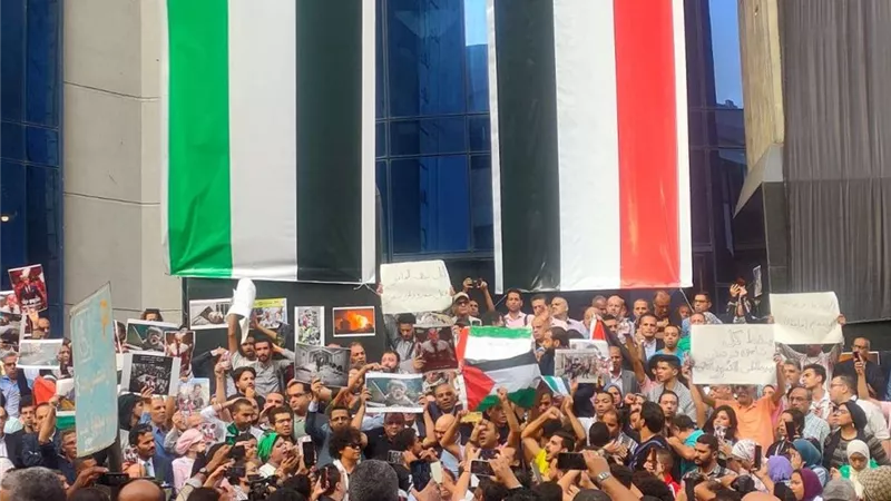 غدًا.. «الصحفيين» تدعو لوقفة احتجاجية للمطالبة بوقف العدوان الصهيوني على غزة