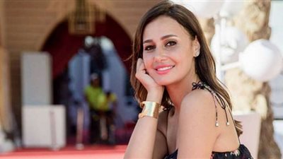 من التبرؤ إلى الاعتذار.. تفاصيل أزمة حلا شيحة ونقابة المهن التمثيلية