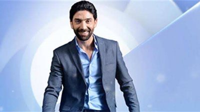 إسلام الشاطر وزوجته يدليان بصوتهما في الانتخابات الرئاسية 2024