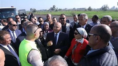وزير النقل يؤكد على أهمية طريق «كفر الشيخ - دسوق الحر»