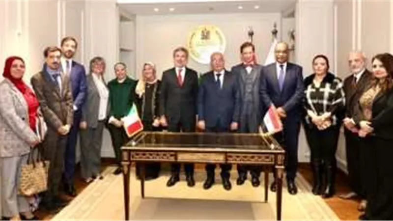 تدريس اللغة الإيطالية بالمدارس الحكومية بـ