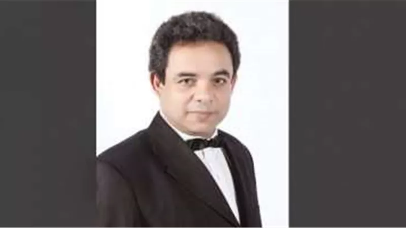 موعد ومكان تشيع جثمان عادل أنور شقيق الفنان نادر أبو الليف