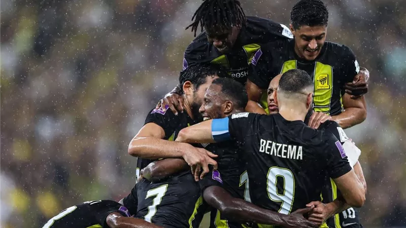 بنزيما يقود تشكيل الاتحاد المتوقع أمام الأهلي في كأس العالم للأندية