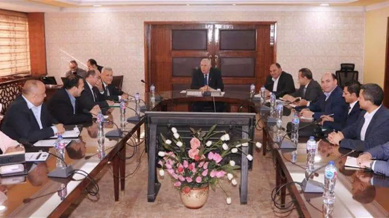 وزير الزراعة يتابع منظومة التحول الرقمي لحوكمة الحجر الزراعي والبيطري