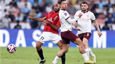مانشستر سيتي يتقدم على بطل آسيا بهدف في الشوط الأول