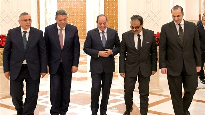 الرئيس السيسي يستقبل مرشحي انتخابات رئاسة الجمهورية 2024 بقصر الاتحادية