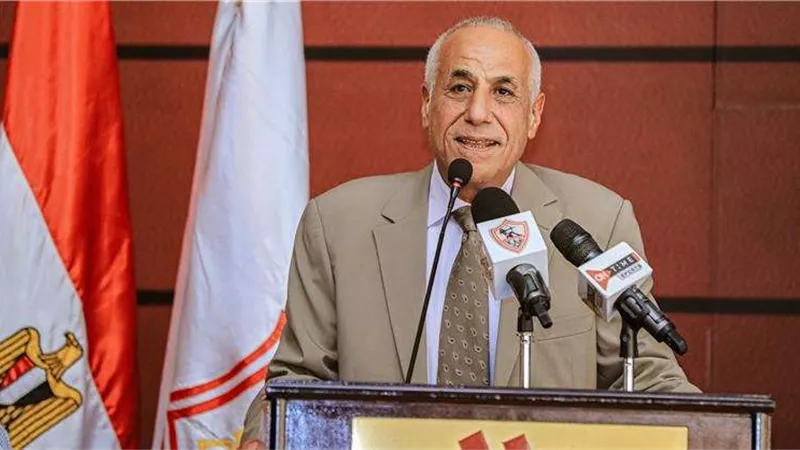 حسين لبيب يطمئن على بعثه الزمالك قبل مواجهة ساجرادا بأبطال أفريقيا
