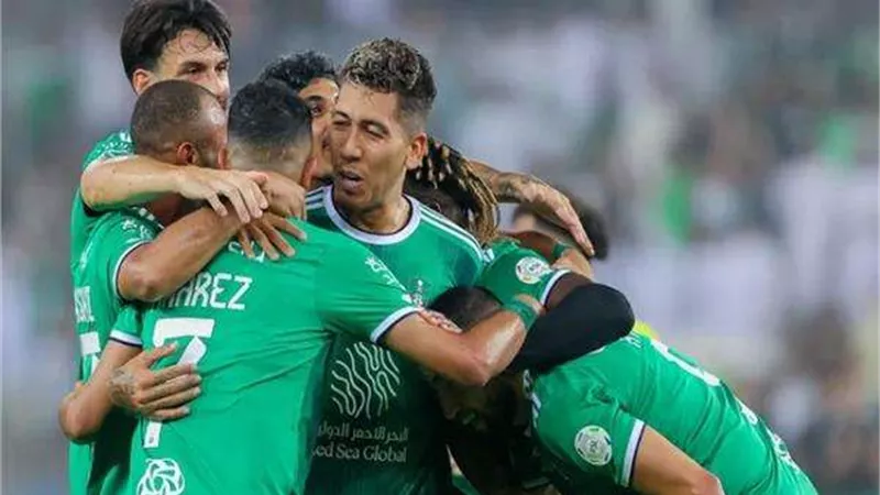 التعادل السلبي ينهي الشوط الأول بين أهلي جده والحزم بالدوري السعودي