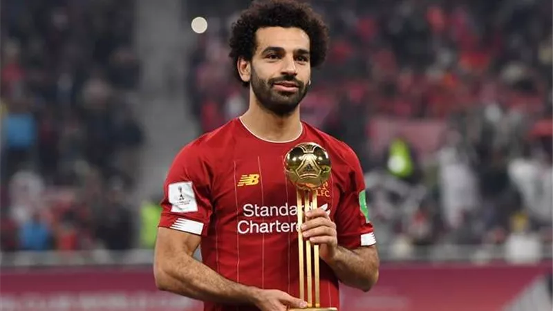 أسطورة ليفربول يطالب صلاح بتجديد عقده..موقفه يختلف عني مع الريدز