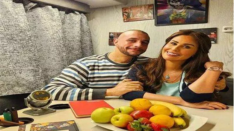 أحمد الفيشاوي ينشر صورة من كواليس «بنقدر ظروفك» برفقة مي سليم