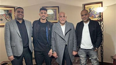 مفاجأة مدوية.. الزمالك يدرس بيع فتوح رغم التجديد معه