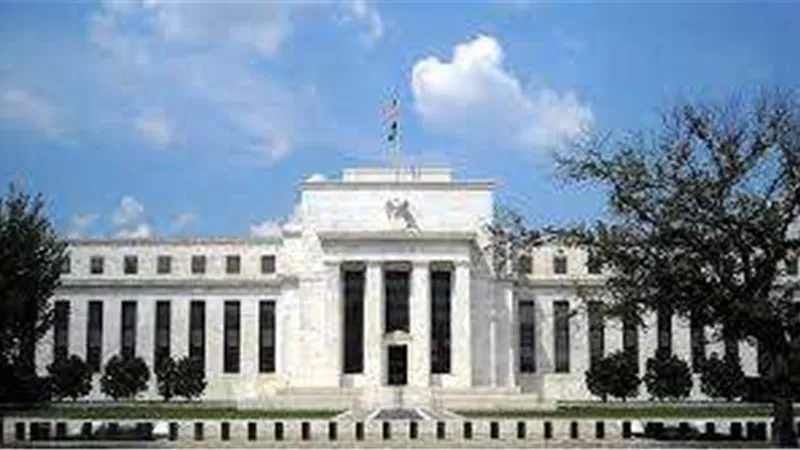 متخصصة في الاقتصاد النقدي: توقعات بانخفاض أسعار الفائدة للبنك الفيدرالي الأمريكي قريبا |فيديو