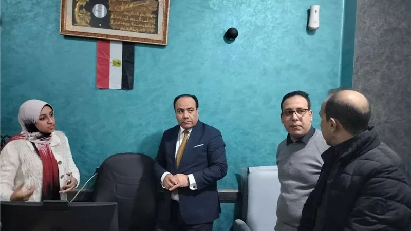 صحة سوهاج : وكيل صحة سوهاج يتفقد غرفة الأزمات و مركز الخدمات الطارئة والنداء الألي 137 بديوان مديرية الصحة و يعلن بدء تشغيل خدمة All in one