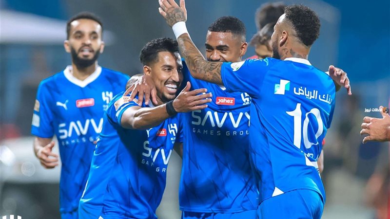 لاعبي الهلال السعودي