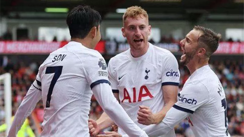 بثلاثية.. توتنهام ينتصر على بورنموث في الدوري الإنجليزي