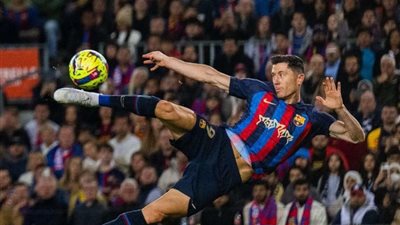 ليفاندوفسكي ورافينيا يقودان تشكيل برشلونة أمام لاس بألماس بالاليجا