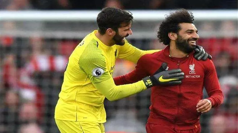 الحساب الرسمي للدوري الإنجليزي يكشف عن رقم قياسي جديد لمحمد صلاح