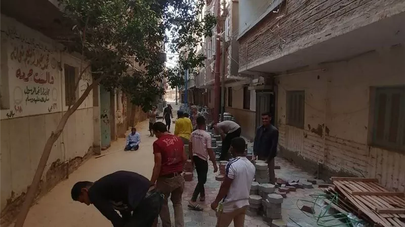 محافظ أسيوط: تركيب الانترلوك ببعض الشوارع الضيقة بديروط ضمن خطة التطوير والتجميل
