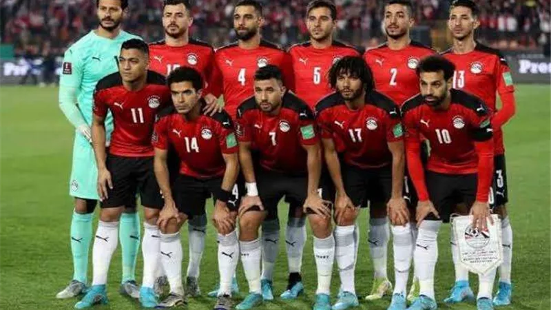 اتحاد الكرة يُرسل قائمة منتخب مصر النهائية لـ الكاف استعدادا لأمم أفريقيا
