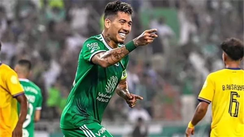 أندية الدوري الإنجليزي تتنافس على عودة  فيرمينو من جديد