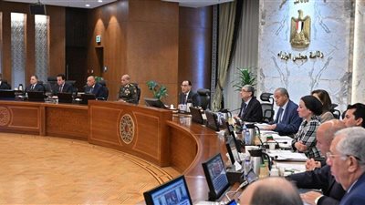 مدبولي يتابع عدد من الملفات والقضايا بالاجتماع الأسبوعي