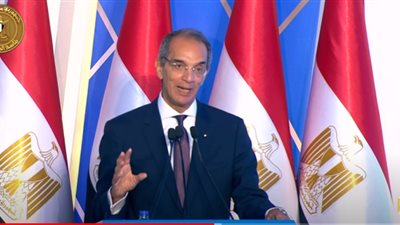 وزير الاتصالات: مكتب بريد «أسيوط معاشات» التاريخى أنشئ منذ 150 عاما