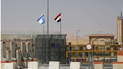 مصادر إسرائيلية: عشرات المسلحين حاولوا تهريب مخدرات على الحدود مع مصر