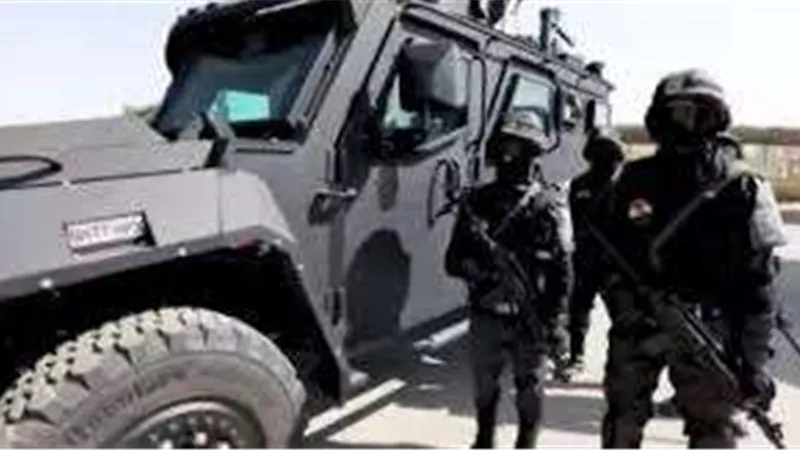 الداخلية تلاحق تجار المخدرات فى القاهرة وتضبط كمية من الحشيش والآيس
