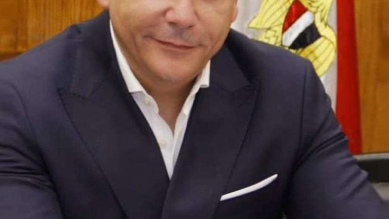  إسماعيل محمد