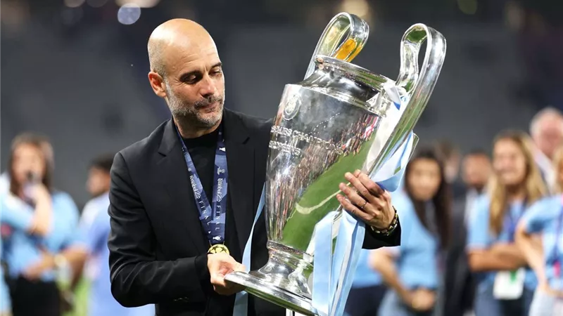 عاجل| بيب جوارديولا يفوز بجائزة أفضل مدرب في عام 2023 من 