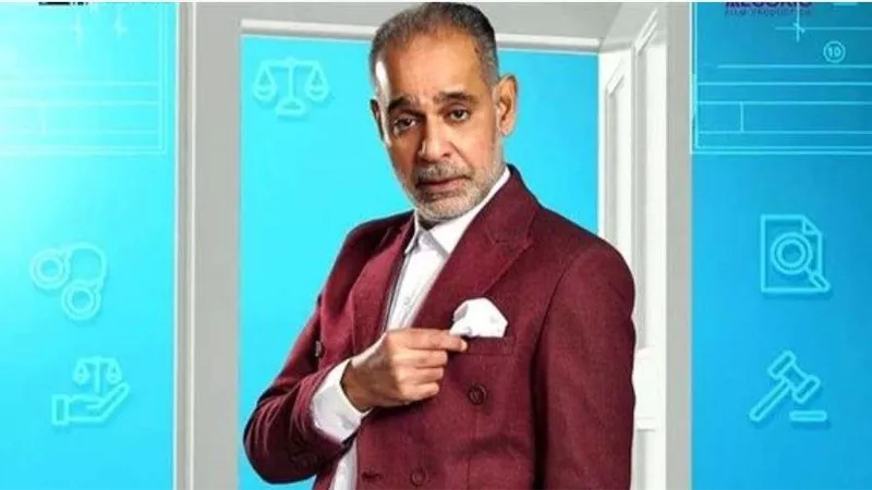 الفأر.. رسالة غامضة لأحمد لفيشاوي لمحمود البزاوي أثناء عرض «عادل ومش عادل»