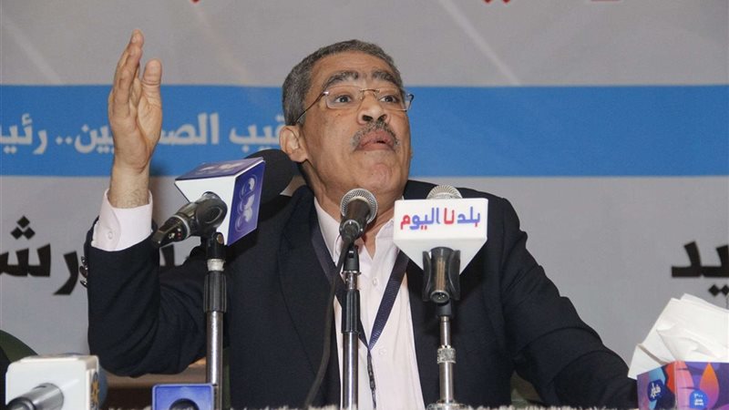 الكاتب الصحفي ضياء