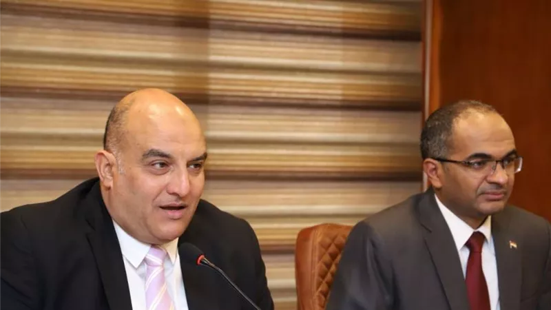 الإسكان: نستهدف الاستثمار فى العامل البشرى وتنفيذ مستهدفات برنامج الصرف بالصعيد