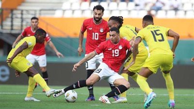 «بدون استحواذ للفراعنة».. 20 دقيقة سلبية لمنتخب مصر أمام غانا بكأس الأمم