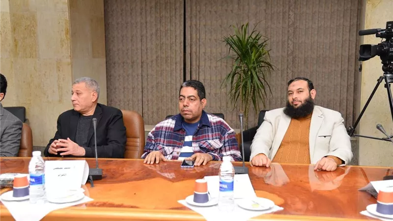 مؤتمر صحفي لرئيس جامعة أسيوط لاستعراض إنجازات العام الماضي