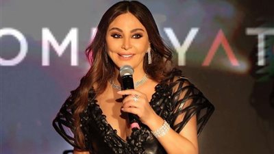 إليسا توصف علاقة والدها ووالدتها بالعلاقة غير المتوازنة