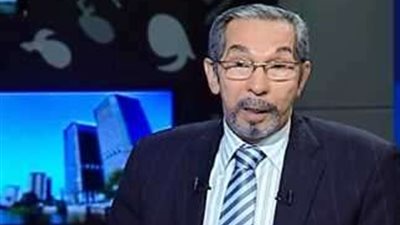 خاص| خبير اقتصادي: وزير التموين هيأ المناخ للفساد.. وسوء الإدارة سبب الأزمات