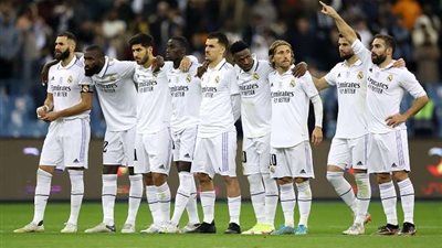 ريال مدريد يفوز على لاس بالماس بريمونتادا مثيرة ويتصدر الليجا