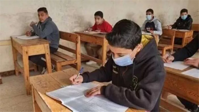 ضبط المتسبب في تسريب امتحان الجبر للشهادة الإعدادية بالقليوبية