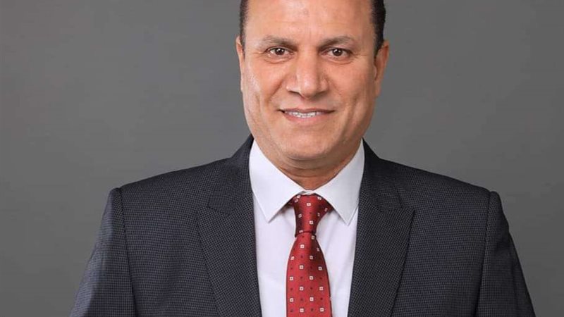 النائب زكي عباس،