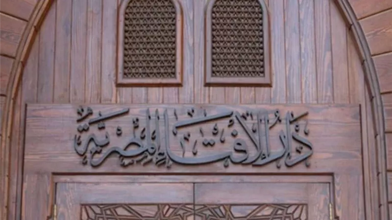 هل يجوز التصدق على المتسولين في الشارع؟.. أمين الفتوى يجيب