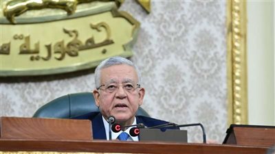رئيس النواب: لا أفرق بين النواب.. وأولوية الكلمة للأقل حظًا