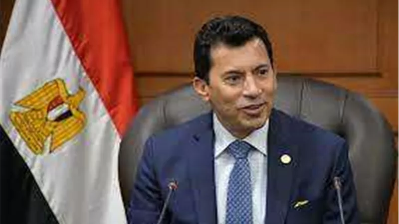 وزير الرياضة يشكف حقيقة إقالة اتحاد الكرة بعد الخروج أمم إفريقيا