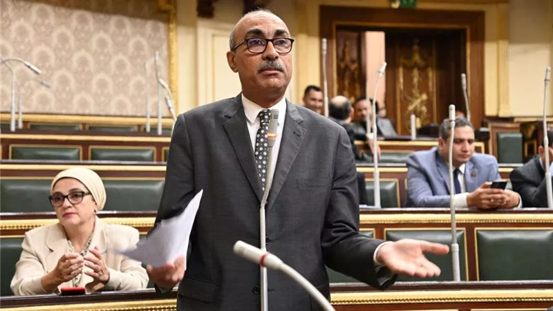 خاص | وكيل قوى النواب: قانون العمل يعاني قصور ببعض المواد