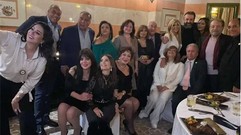بالصور| عمرو عبد العزيز يحتفل بعقد قرانه بحضور نجوم الفن