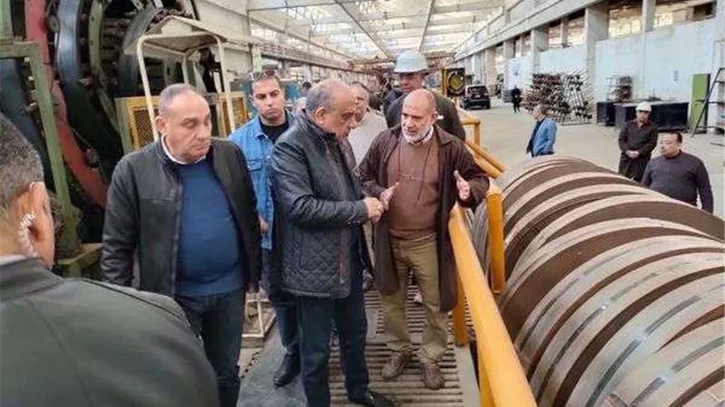 وزير قطاع الأعمال لدينا اقتصاد قوي قادر على مواجهة الأزمات الخارجية