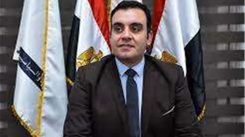 «وكيل الشيوخ» القطاع الزراعي من أهم ركائز النهضة الاقتصادية.. لم نرى دعم واضح لصغار المنتجين