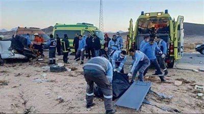 إصابة 17 شخصًا في حادث انقلاب ميكروباص بالشرقية