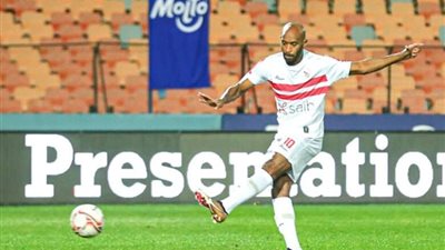 جوميز يجتمع بشيكابالا والسعيد في مران الزمالك